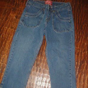 LEVI STRAUSS Signature CAPRI Jeans *UNUSUAL POCKET detail *MED WASH Denim * sz 4